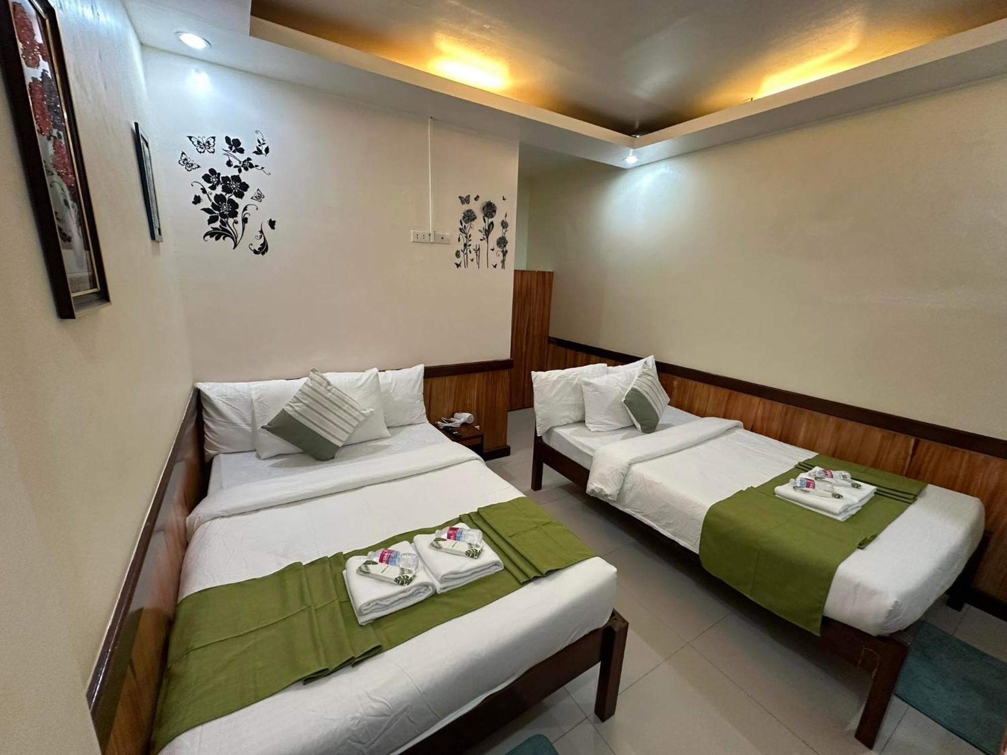 Desert Rose Beach Hotel El Nido Exterior photo